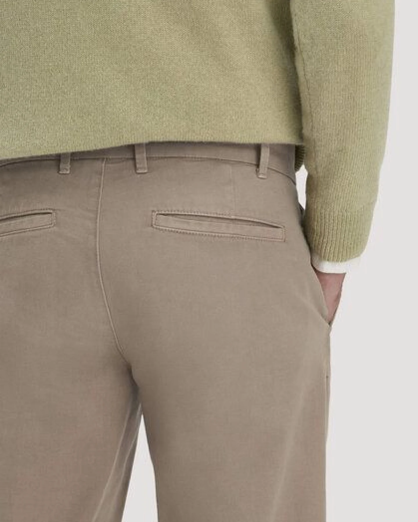 hessnatur Chino LENN Regular aus Bio-Baumwolle – Ansicht 2