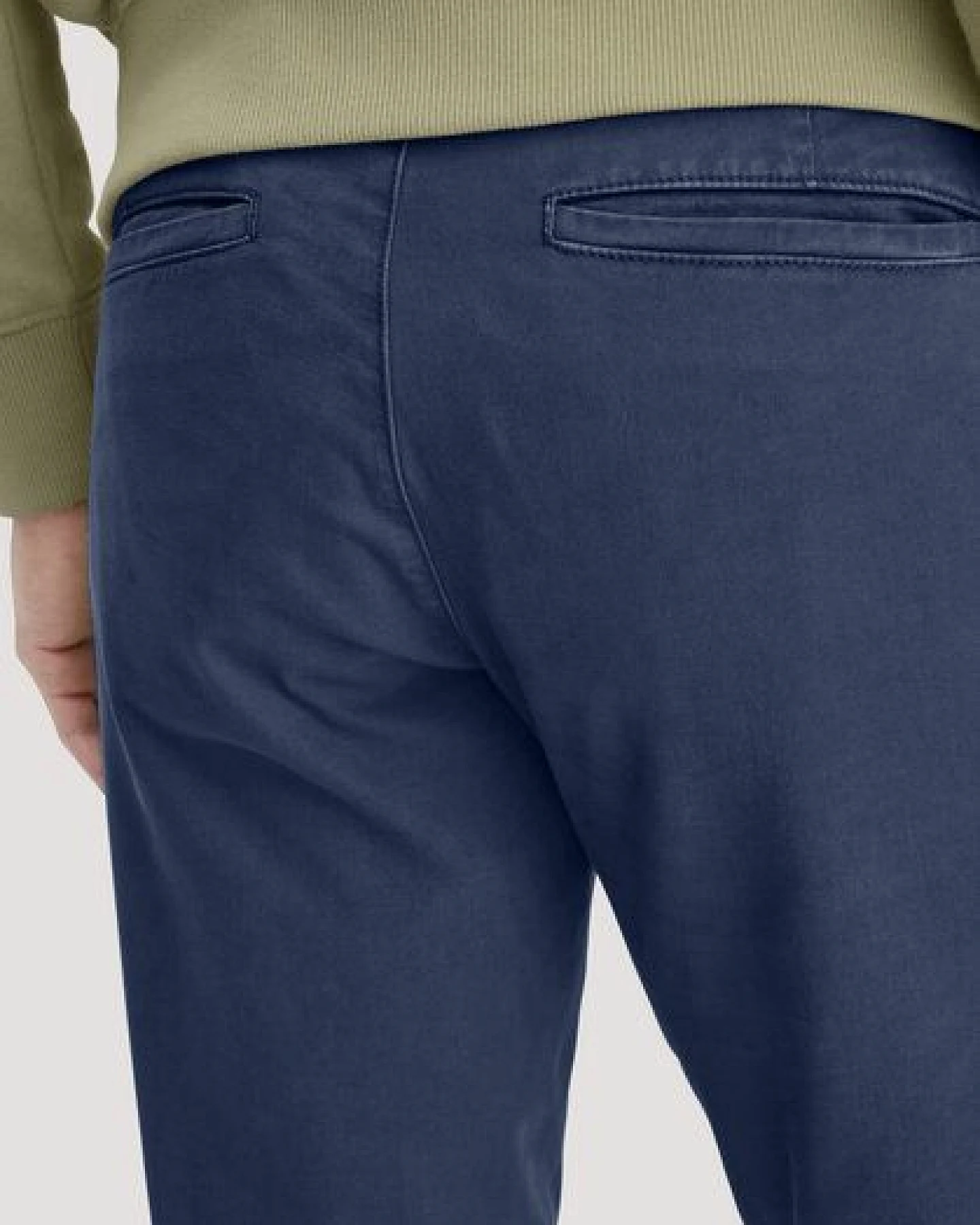 hessnatur Chino LENN Regular aus Bio-Baumwolle – Ansicht 2