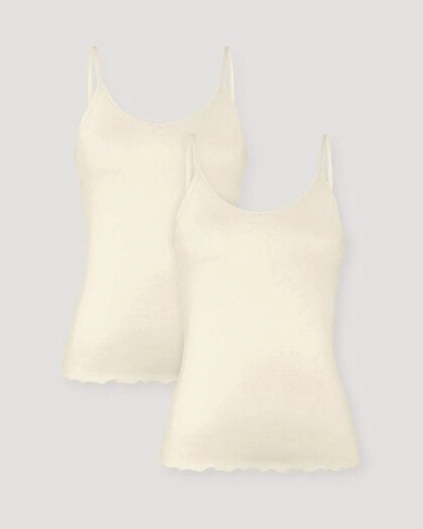 hessnatur Spaghetti-Top V-Neck Fitted 2er-Set PURE NATURE aus reiner Bio-Baumwolle – Ansicht 3