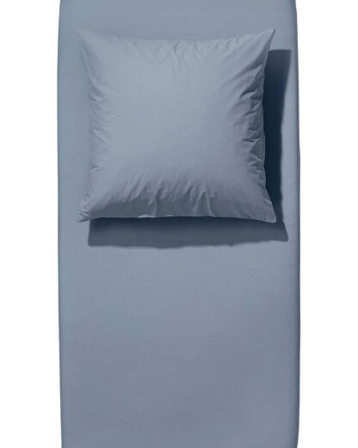 hessnatur Satin Spannbettlaken aus reiner Bio-Baumwolle