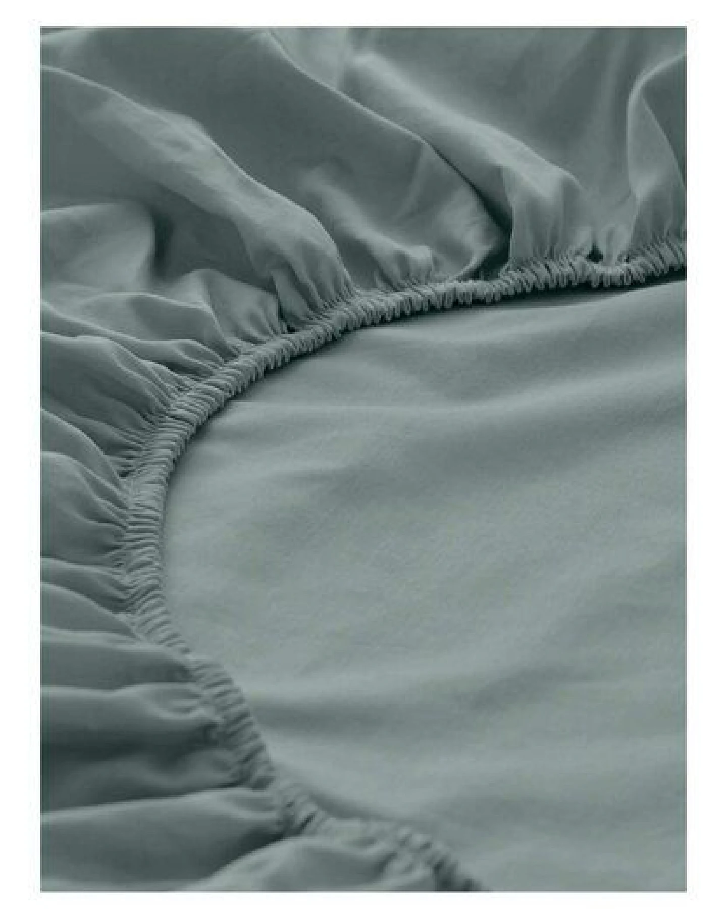 hessnatur Satin Spannbettlaken aus reiner Bio-Baumwolle – Ansicht 4
