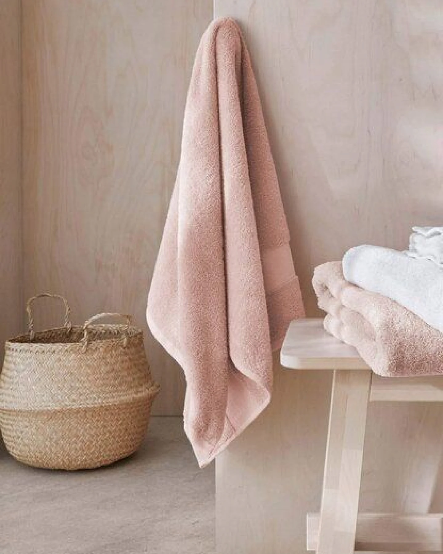 hessnatur Frottier Handtuch aus reiner Bio-Baumwolle – Ansicht 4