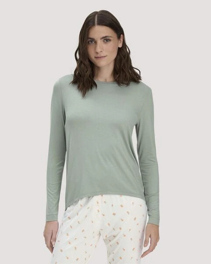 hessnatur Langarm Schlafshirt Regular PURE FLOW aus TENCEL Modal