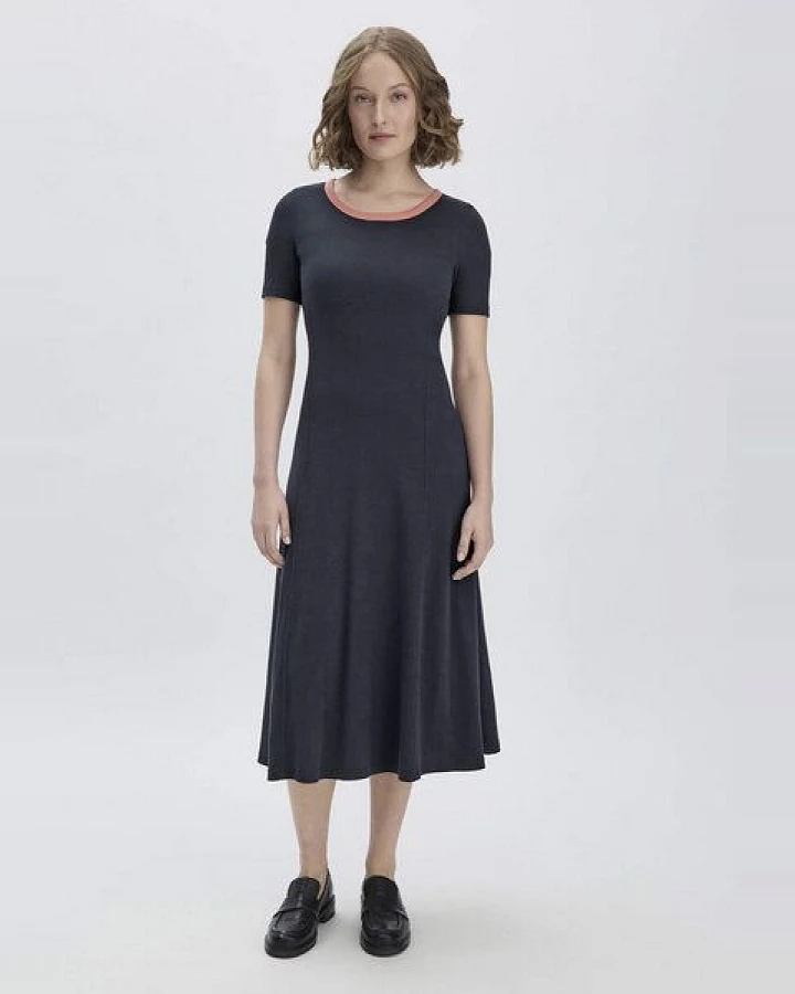 hessnatur Rib Jersey Kleid Midi Slim aus Bio-Baumwolle