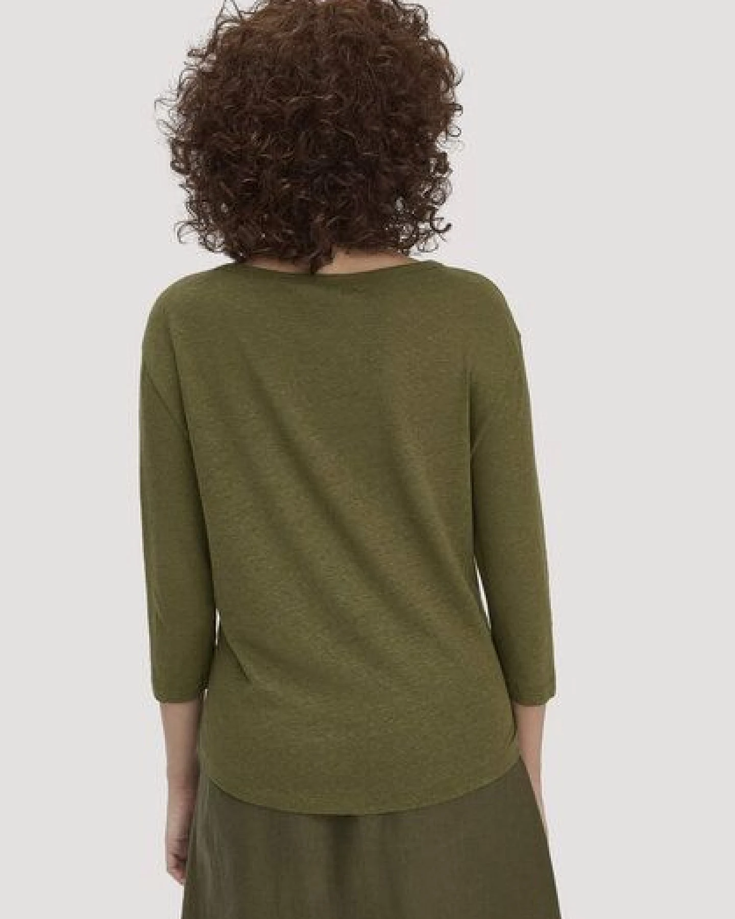 hessnatur Longsleeve Relaxed aus Leinen mit reiner Bio-Baumwolle – Ansicht 2