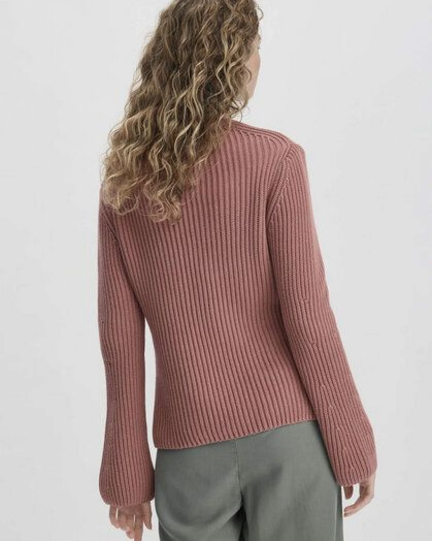 hessnatur Strick Pullover Regular aus reiner Bio-Baumwolle – Ansicht 2