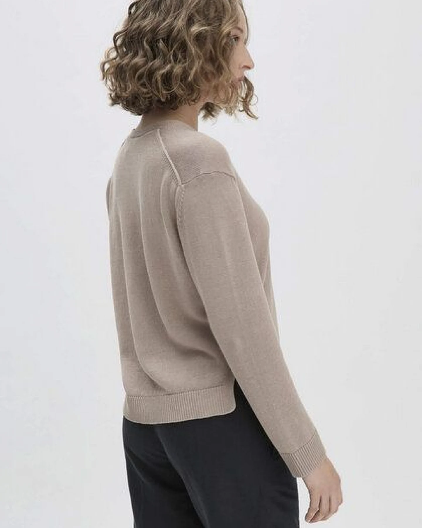 hessnatur Strick Pullover Relaxed aus Bio-Baumwolle mit edlem Leinen – Ansicht 2