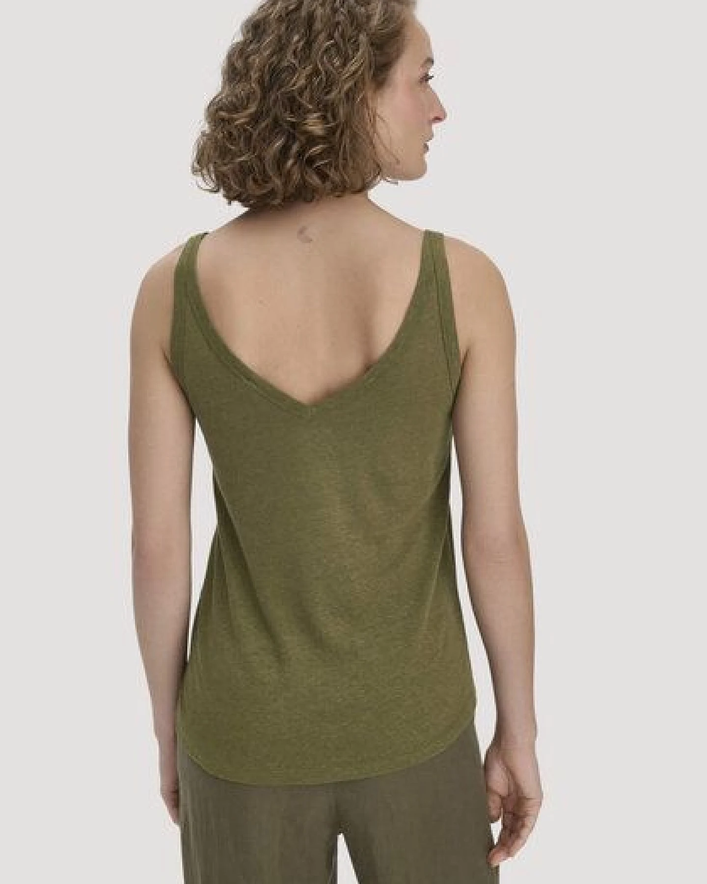 hessnatur Jersey Top Regular Leinen und reiner Bio-Baumwolle – Ansicht 2