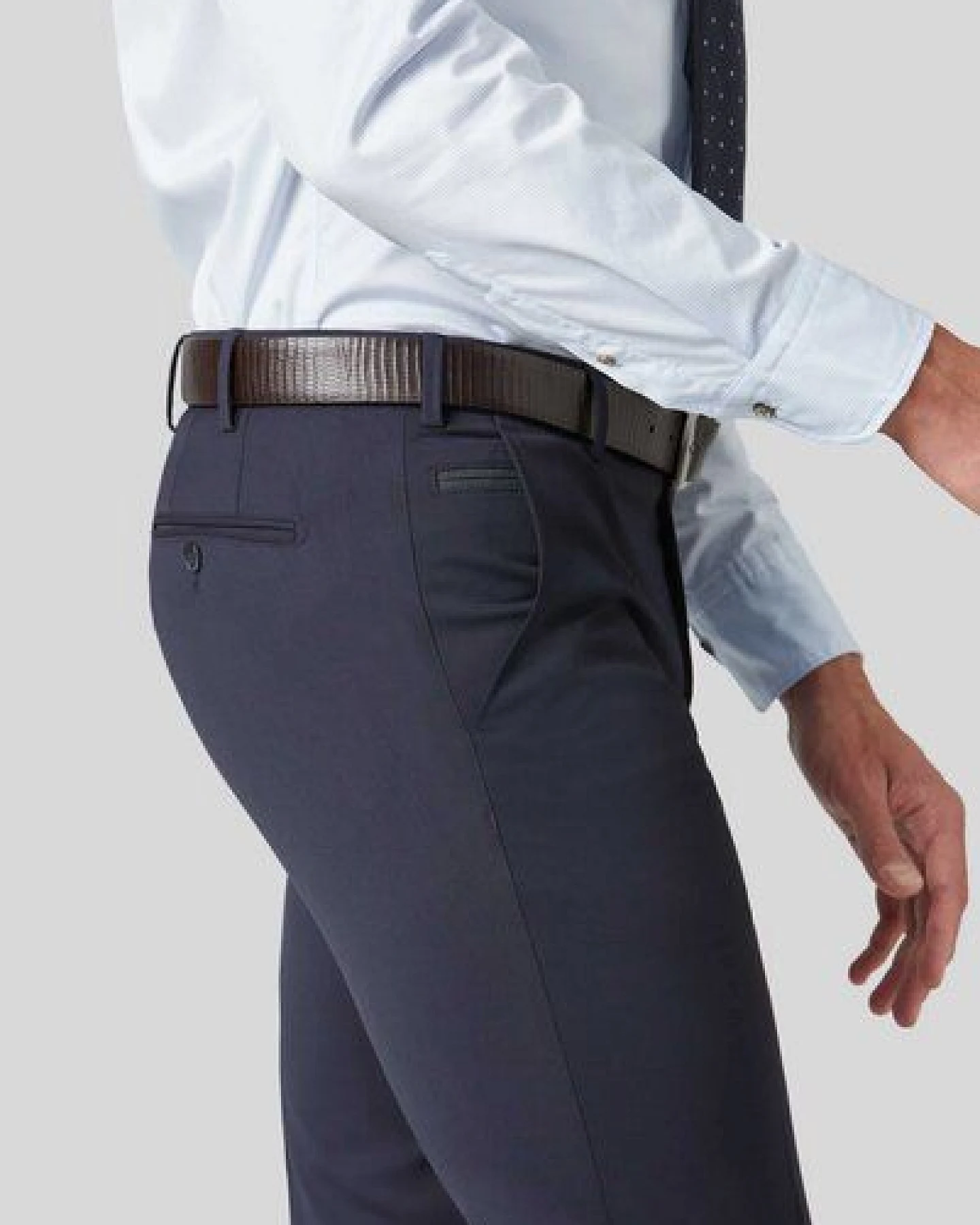 MEYER Feingabardine Bi-Stretch Chino – Ansicht 4