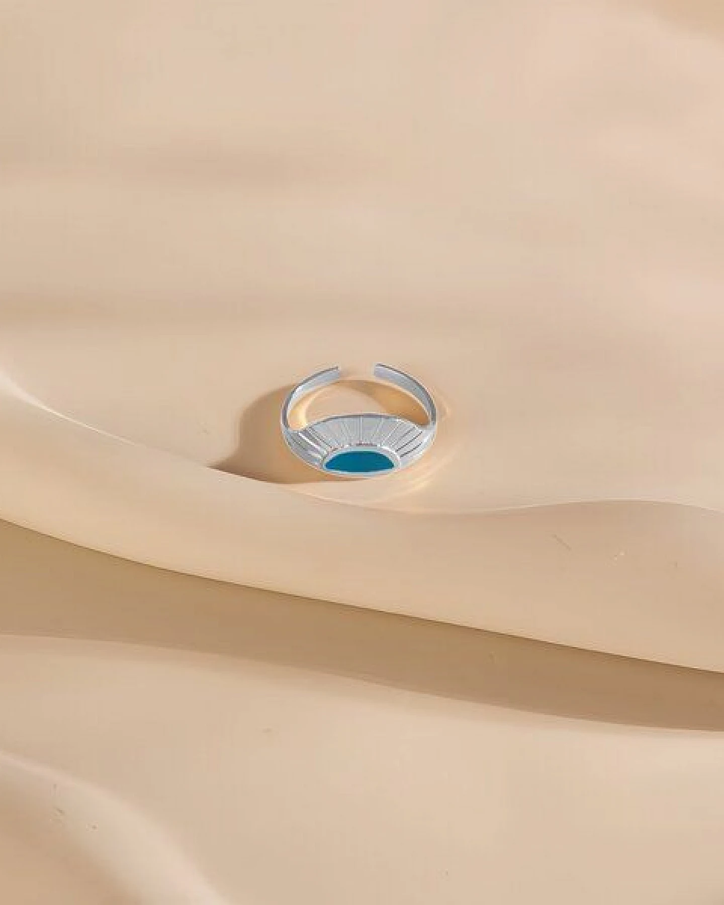 Größenverstellbarer SUNSET Ring ca. Ø 18 mm von Elektropulli – Ansicht 2