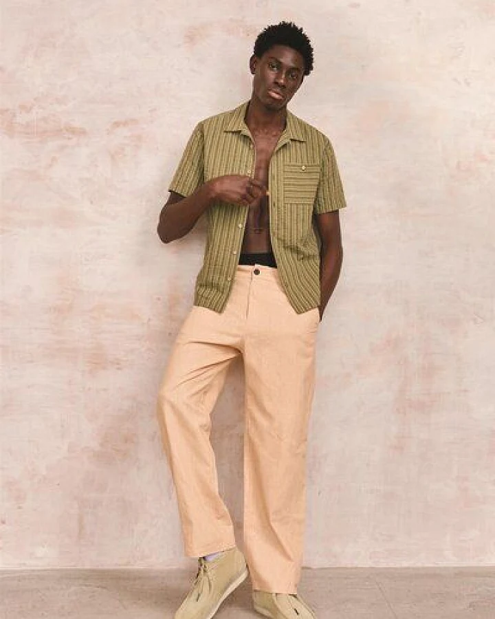 Produktseite: Komodo Leinen-Hose Modell: Makulu