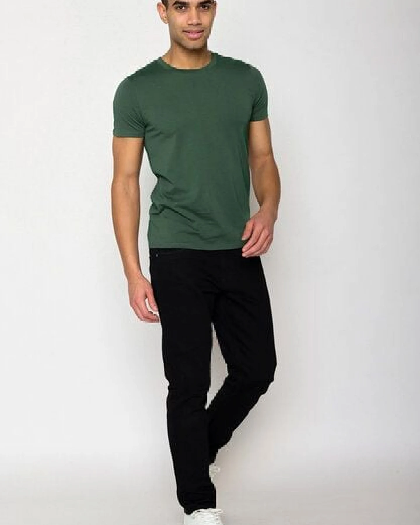 GREENBOMB Basic T-Shirt Guide – Ansicht 4