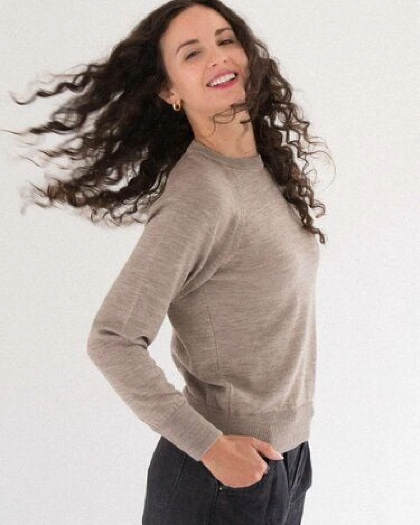 Kopyto JENOT - Klassischer Damenpullover aus 100% Merinowolle – Ansicht 4