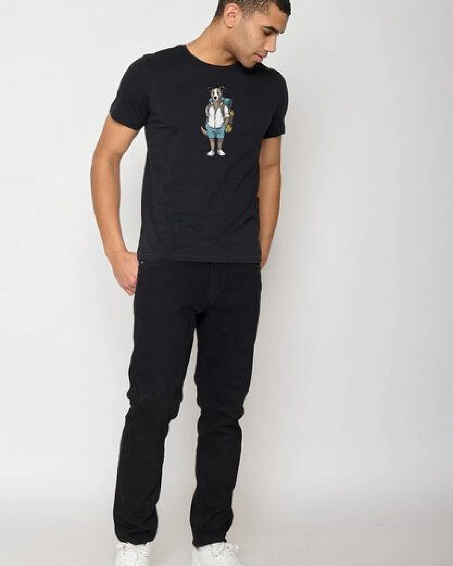 GREENBOMB Animal Dog Traveller Spice - Sportliches T-Shirt aus Bio-Baumwolle / hochwertiger Print / GOTS / Fair & Vegan – Ansicht 2