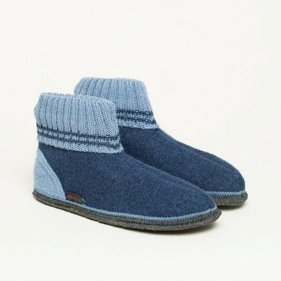 Blau
