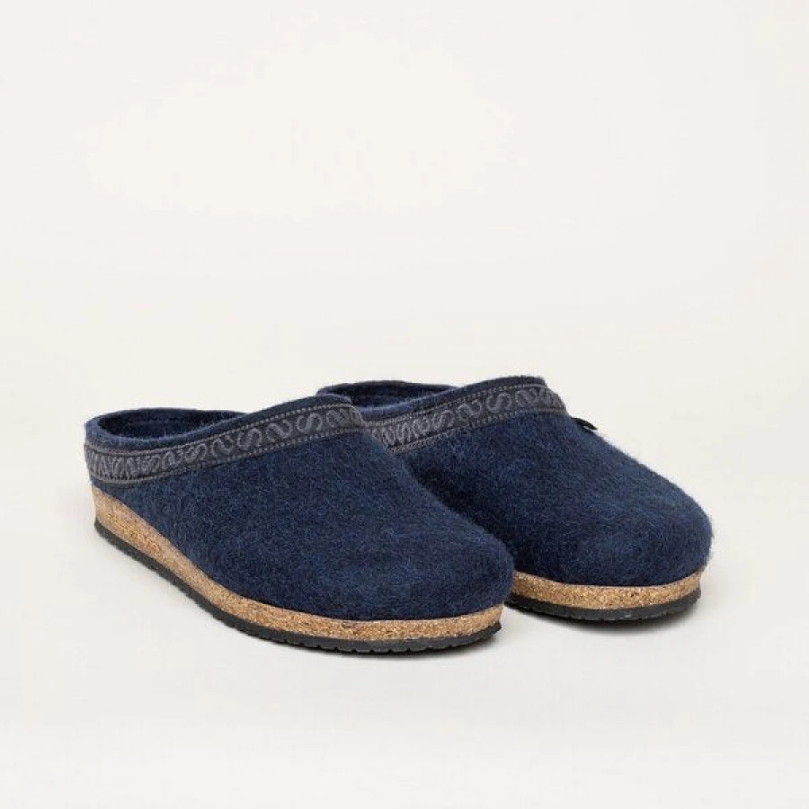 Blau