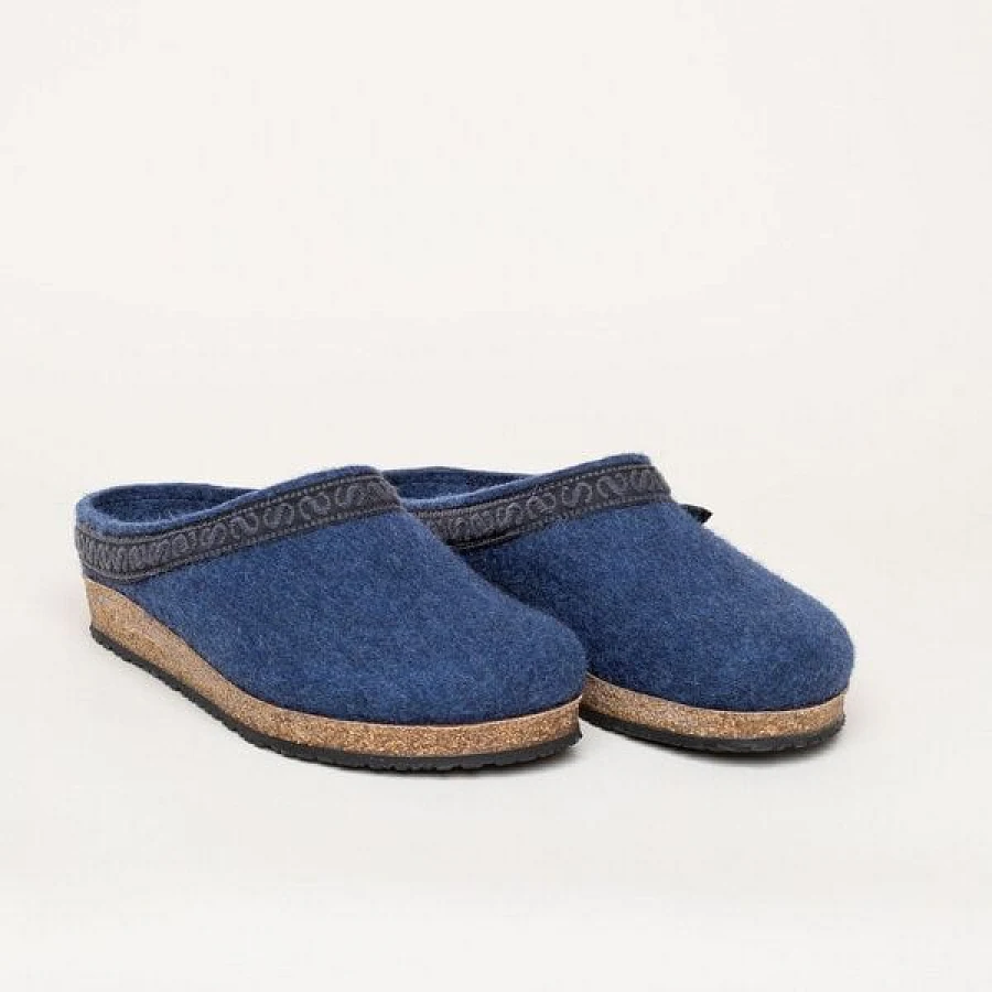 Blau