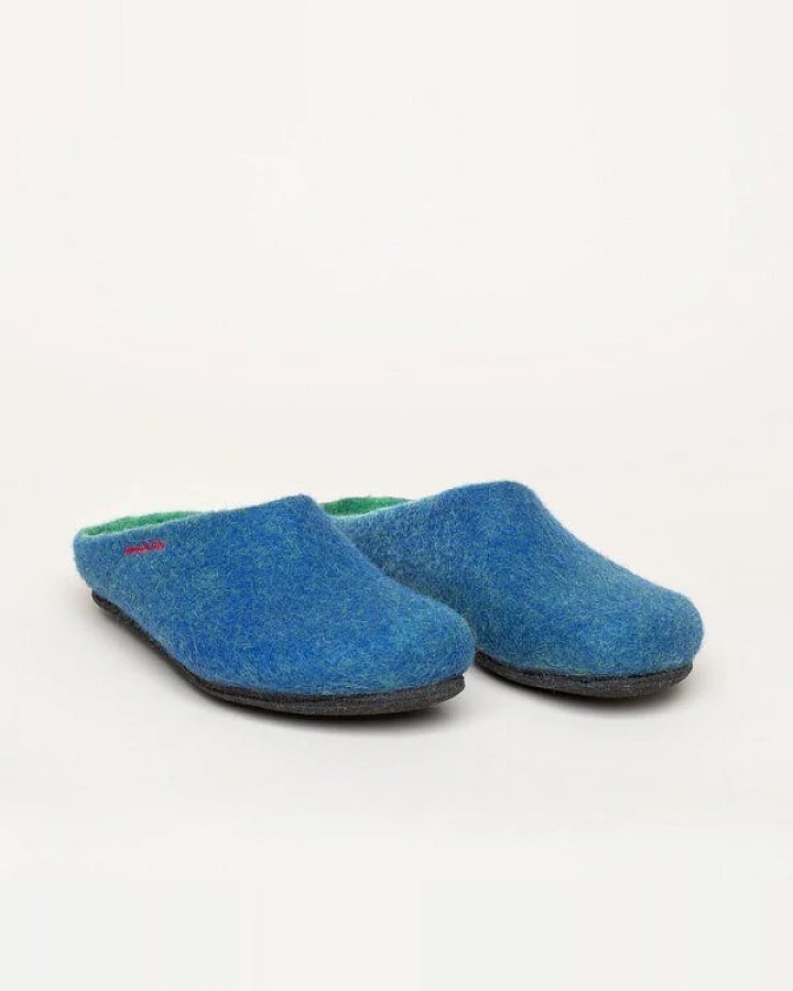 Blau