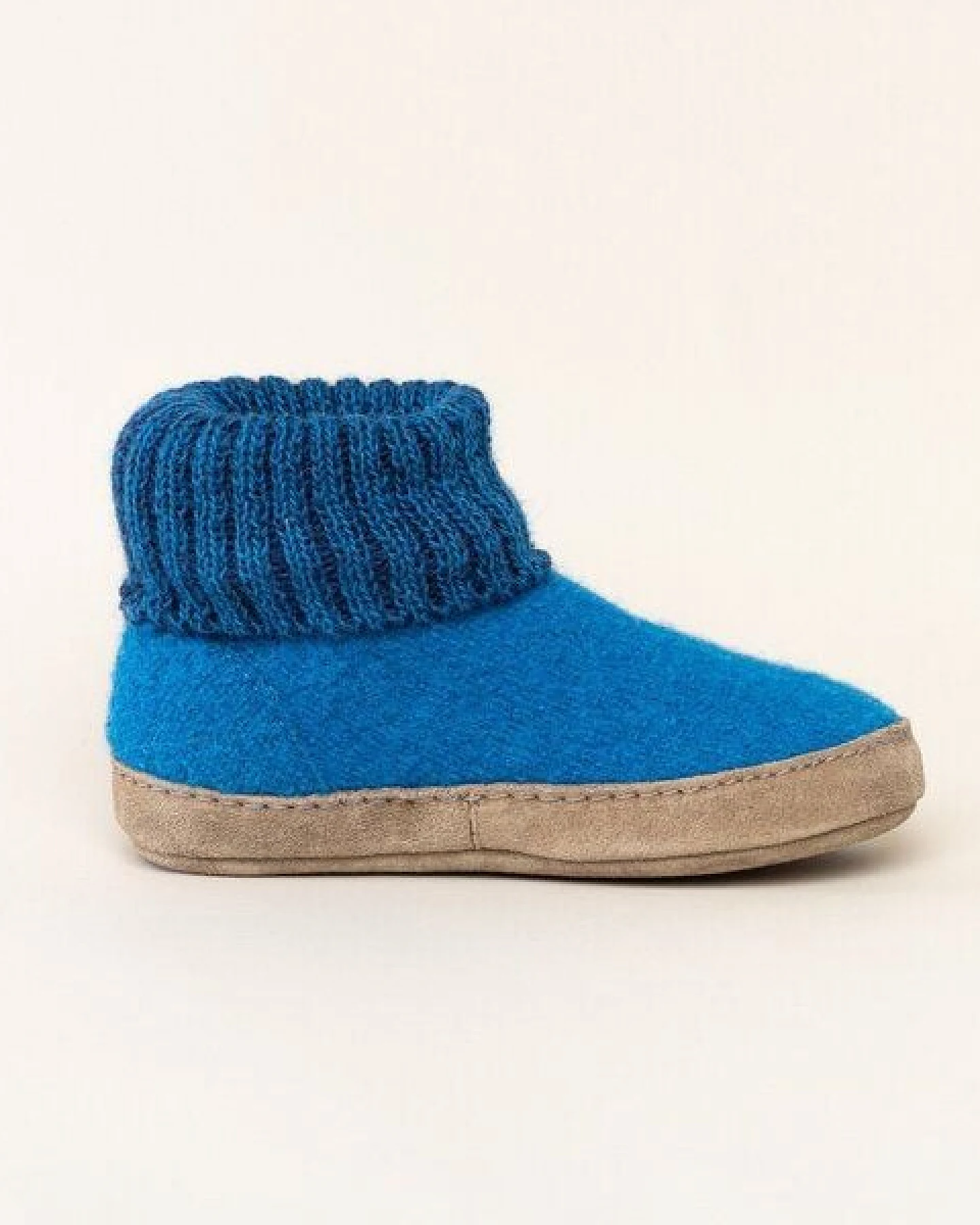 Gottstein Kinder Hüttenschuh Alpine Boot LE - Aus reiner Bio-Schafwolle für Jungen & Mädchen mit Ledersohle - Hausschuh Made in Tirol – Ansicht 3