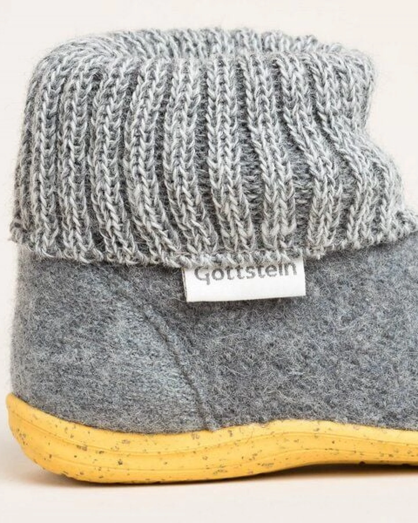 Gottstein Kinder Hüttenschuh Alpine Boot RU - Aus reiner Bio-Schafwolle für Jungen & Mädchen mit Gummisohle - Hausschuh Made in Tirol – Ansicht 4