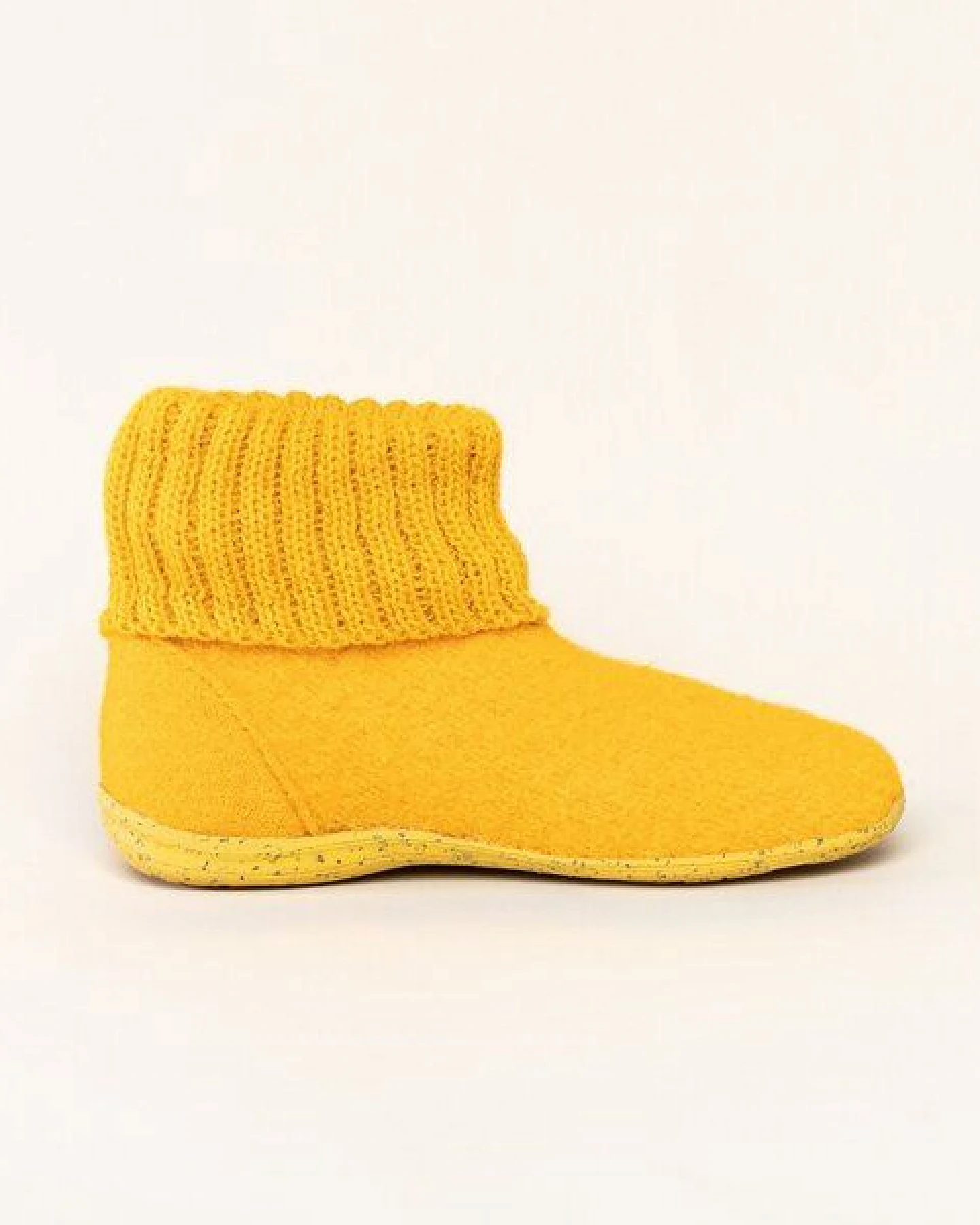 Gottstein Kinder Hüttenschuh Alpine Boot RU - Aus reiner Bio-Schafwolle für Jungen & Mädchen mit Gummisohle - Hausschuh Made in Tirol – Ansicht 2