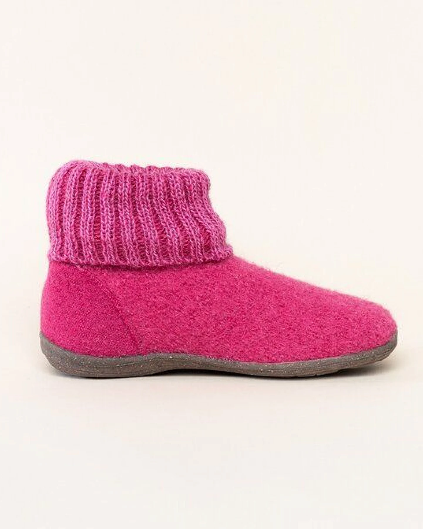 Gottstein Kinder Hüttenschuh Alpine Boot RU - Aus reiner Bio-Schafwolle für Jungen & Mädchen mit Gummisohle - Hausschuh Made in Tirol – Ansicht 2