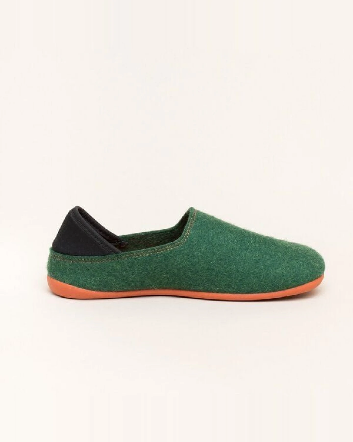 Gottstein Filzhausschuh Wool Slip-On aus 100% Schurwolle - für Damen & Herren - Rutschfeste Gummisohle – Ansicht 3