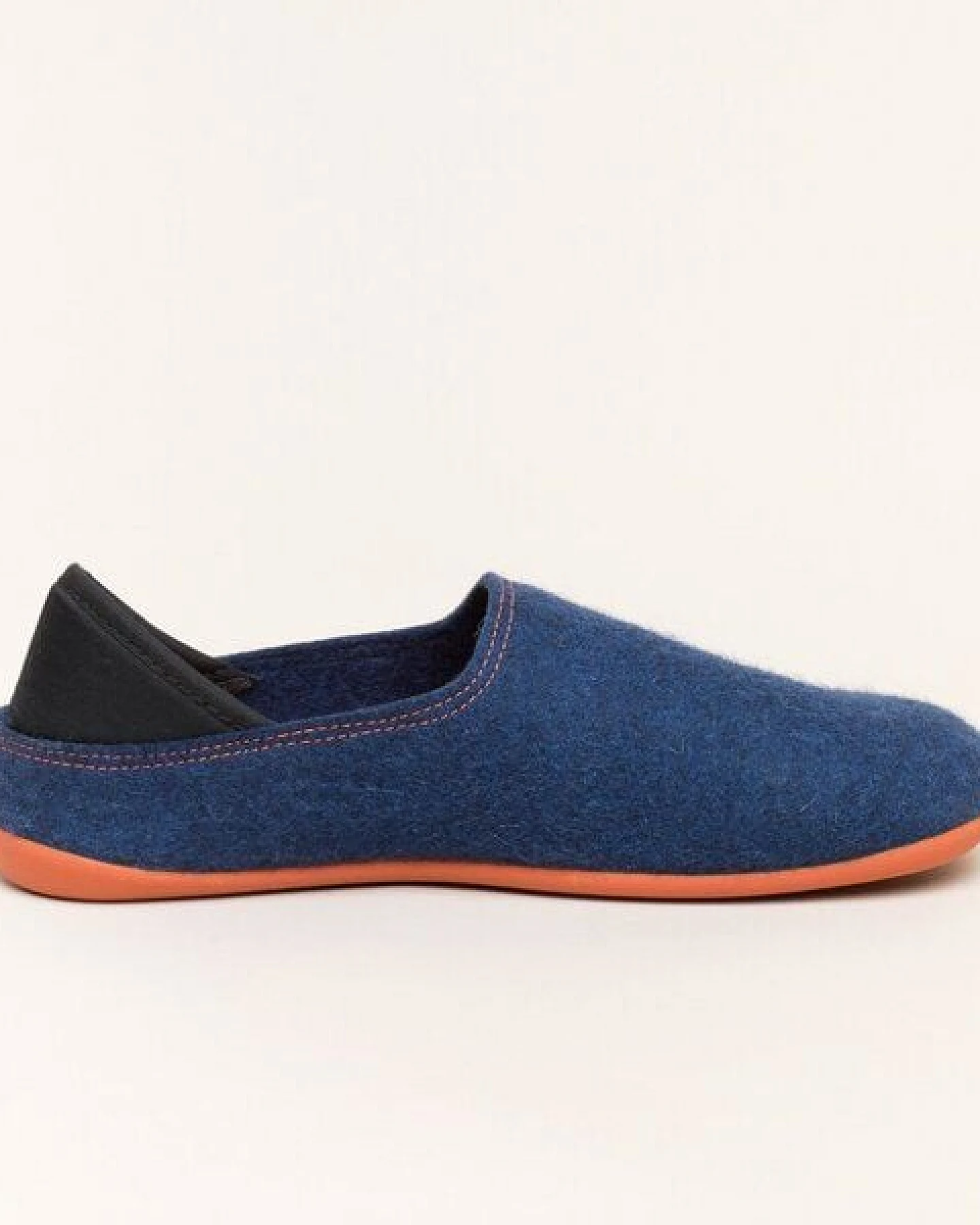 Gottstein Filzhausschuh Wool Slip-On aus 100% Schurwolle - für Damen & Herren - Rutschfeste Gummisohle – Ansicht 3