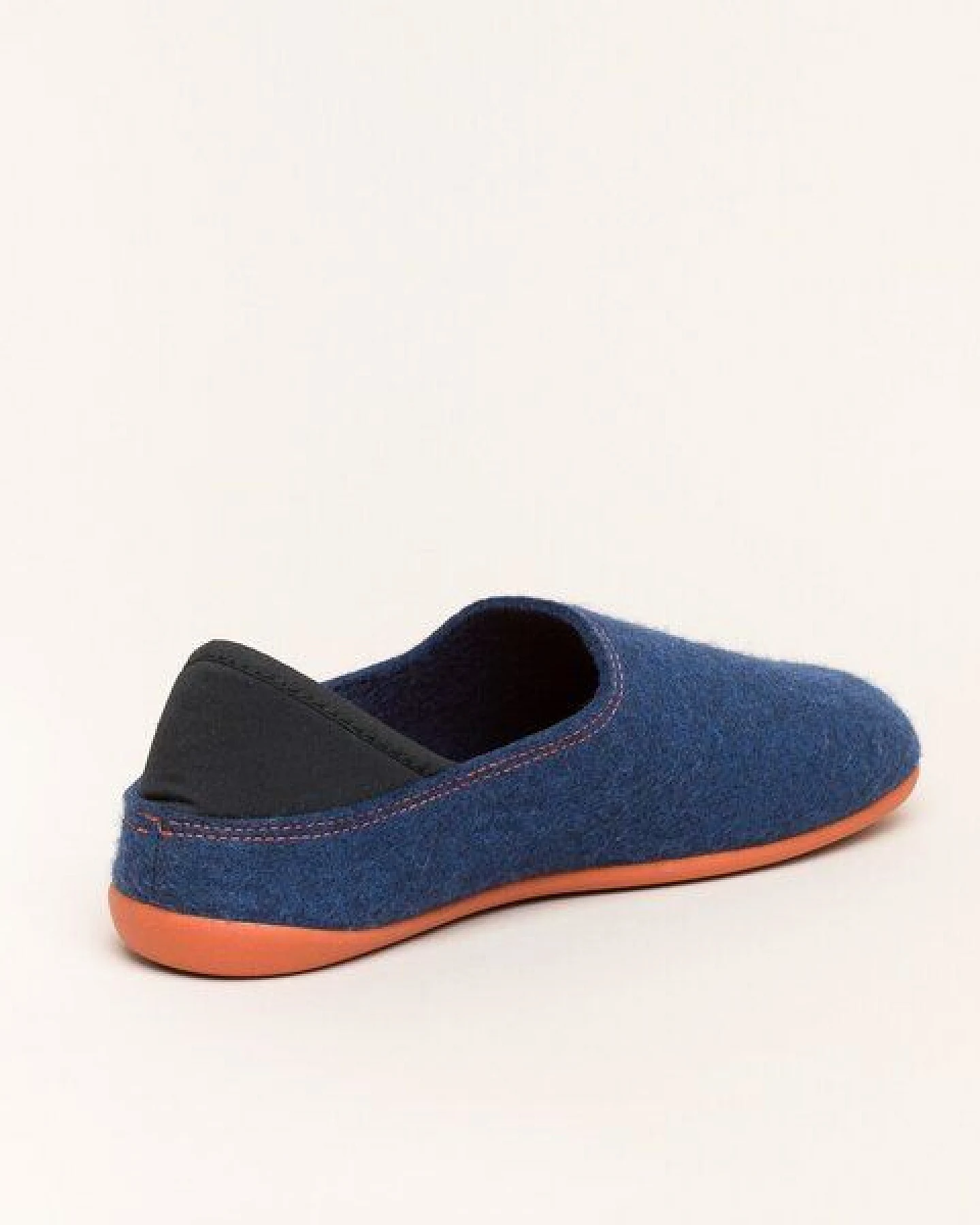 Gottstein Filzhausschuh Wool Slip-On aus 100% Schurwolle - für Damen & Herren - Rutschfeste Gummisohle – Ansicht 4