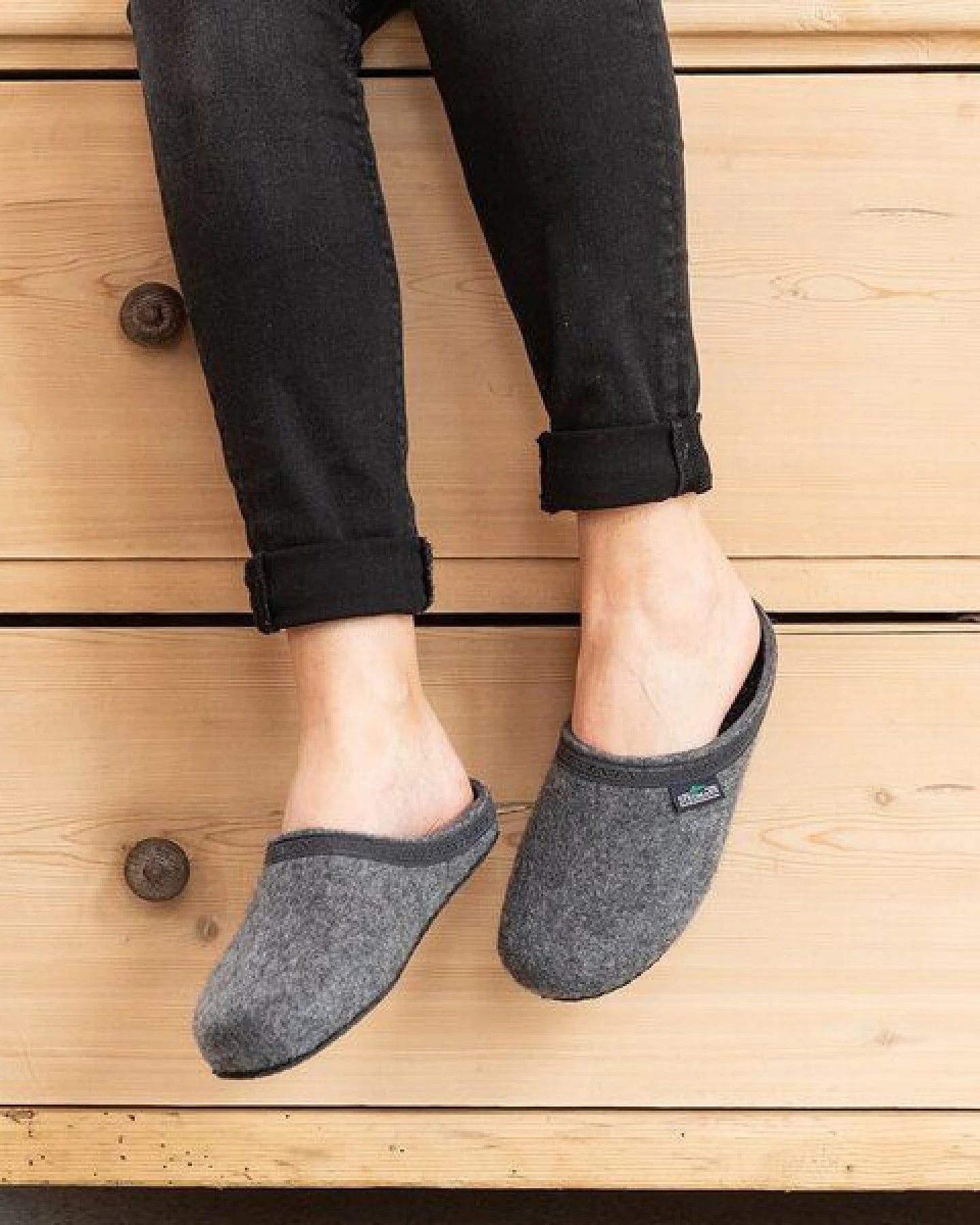 Stegmann Filzpantoffel 127 aus 100% hochwertiger Merino-Wolle - Hausschuhe für Damen & Herren - Pantoffeln mit Kork Sohle – Ansicht 2