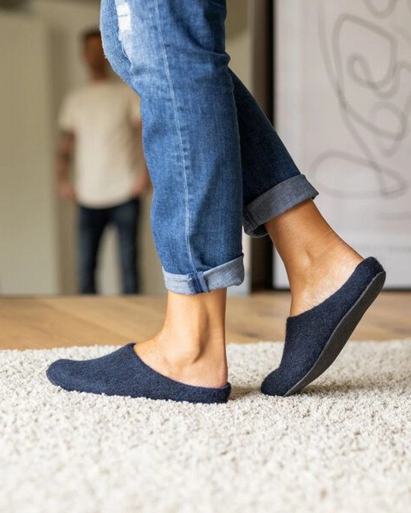 Magicfelt Filz-Hausschuh JU 720 für Damen aus 100% Merino-Wolle -Nachhaltiger Pantoffel mit komfortabler Filz-Latex-Sohle – Ansicht 2
