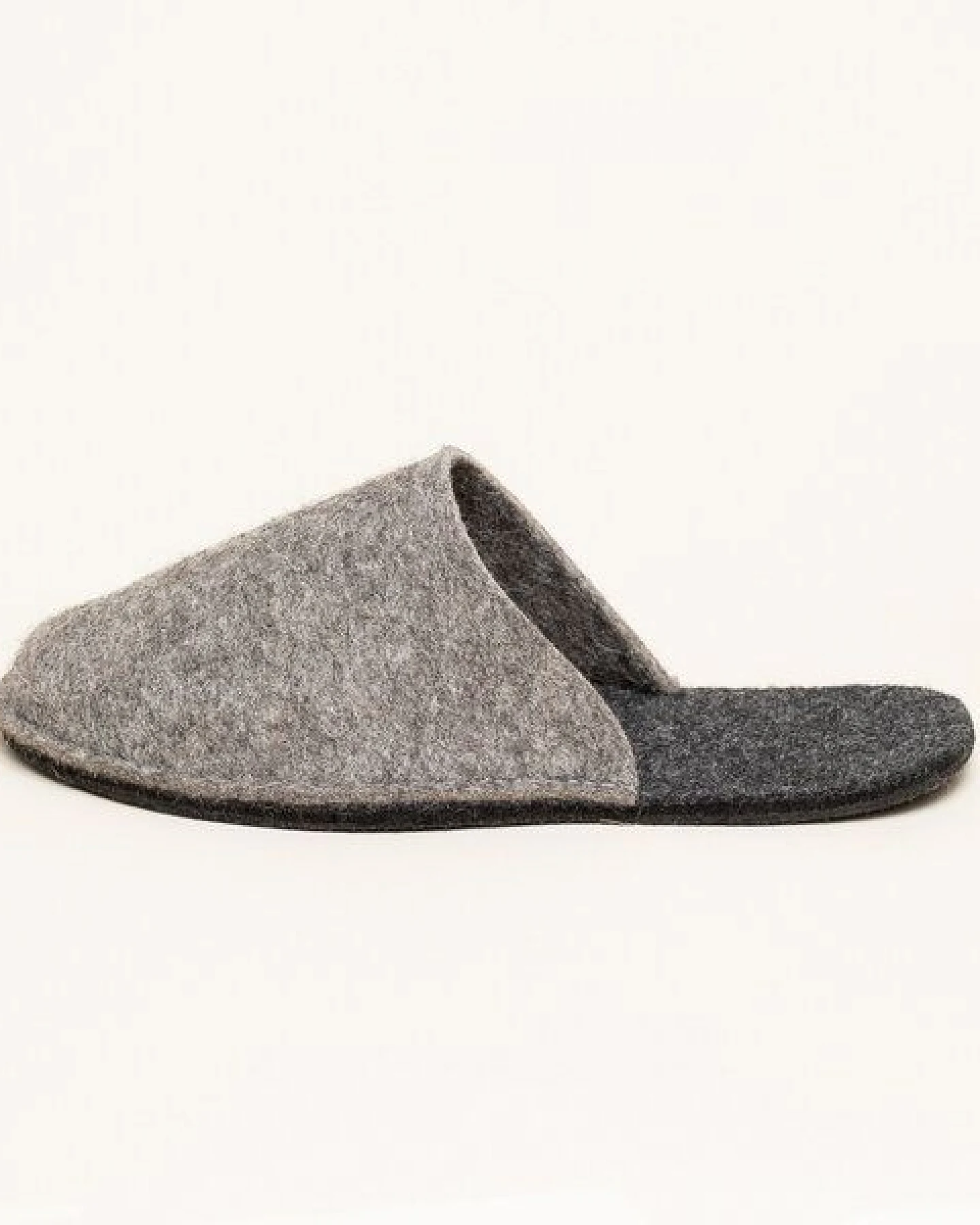 Magicfelt Filz-Pantoffel Magic Travel aus 100% recycelter Schurwolle für Damen & Herren - perfekt für Reisen & Zuhause – Ansicht 3