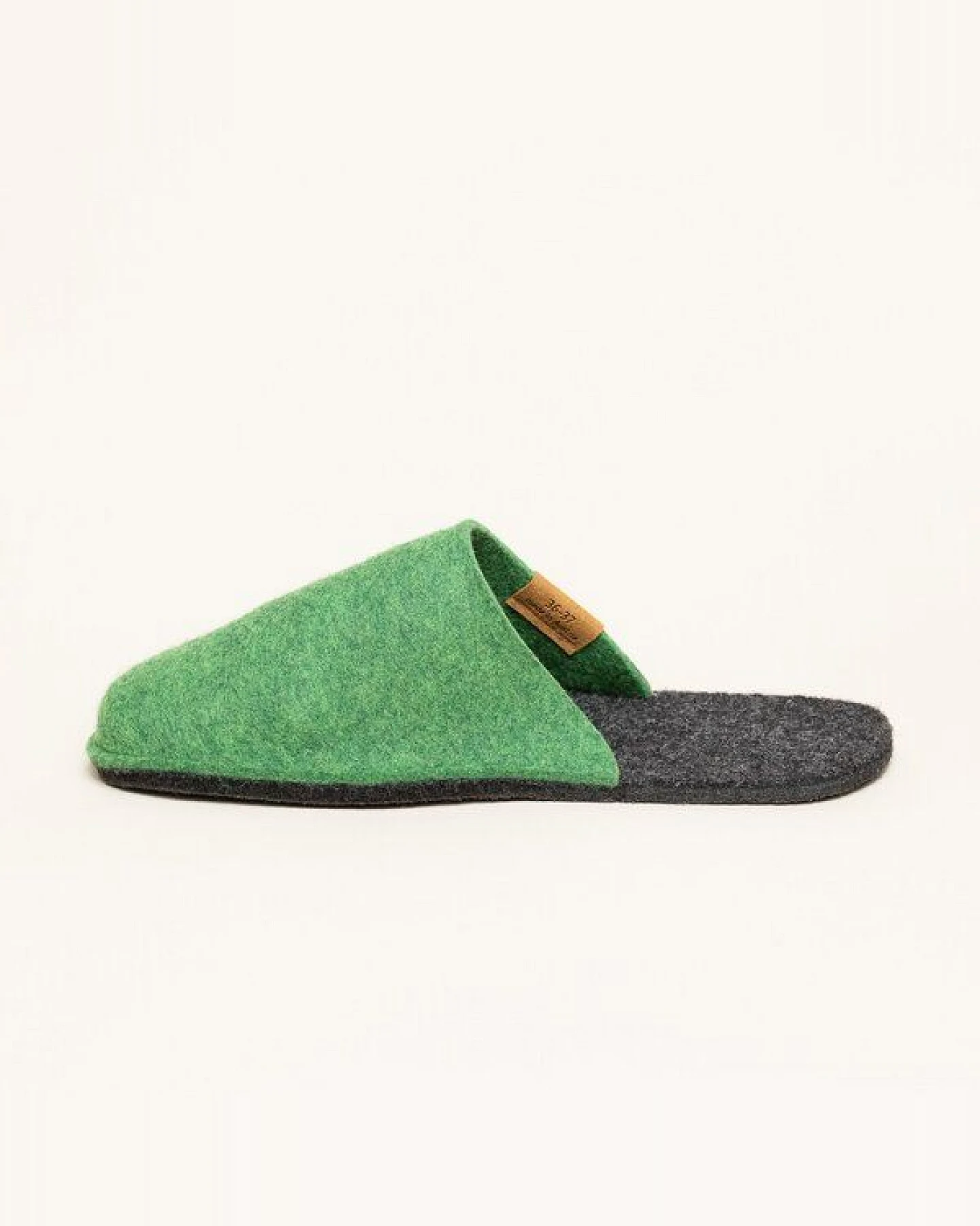 Magicfelt Filz-Pantoffel Magic Travel aus 100% recycelter Schurwolle für Damen & Herren - perfekt für Reisen & Zuhause – Ansicht 3