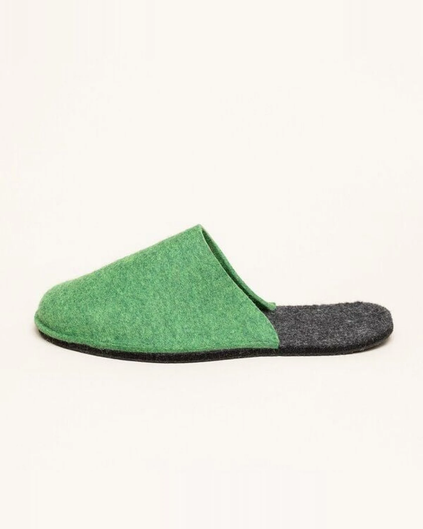 Magicfelt Filz-Pantoffel Magic Travel aus 100% recycelter Schurwolle für Damen & Herren - perfekt für Reisen & Zuhause – Ansicht 4
