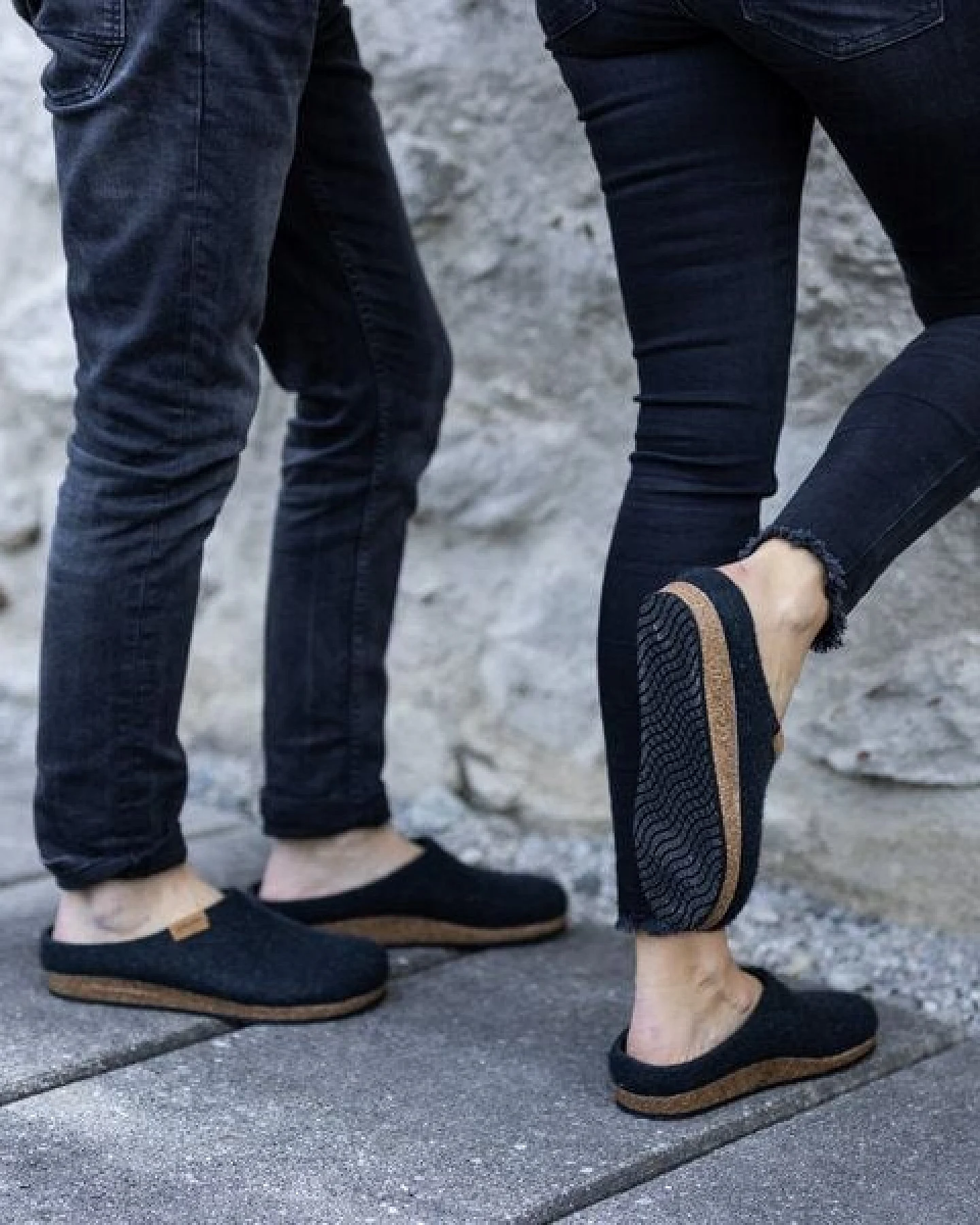 Stegmann Filzpantoffel 208 aus 100% hochwertiger Merino-Wolle - Hausschuhe für Damen & Herren - Pantoffeln mit Komfort-Kork-Sohle – Ansicht 4