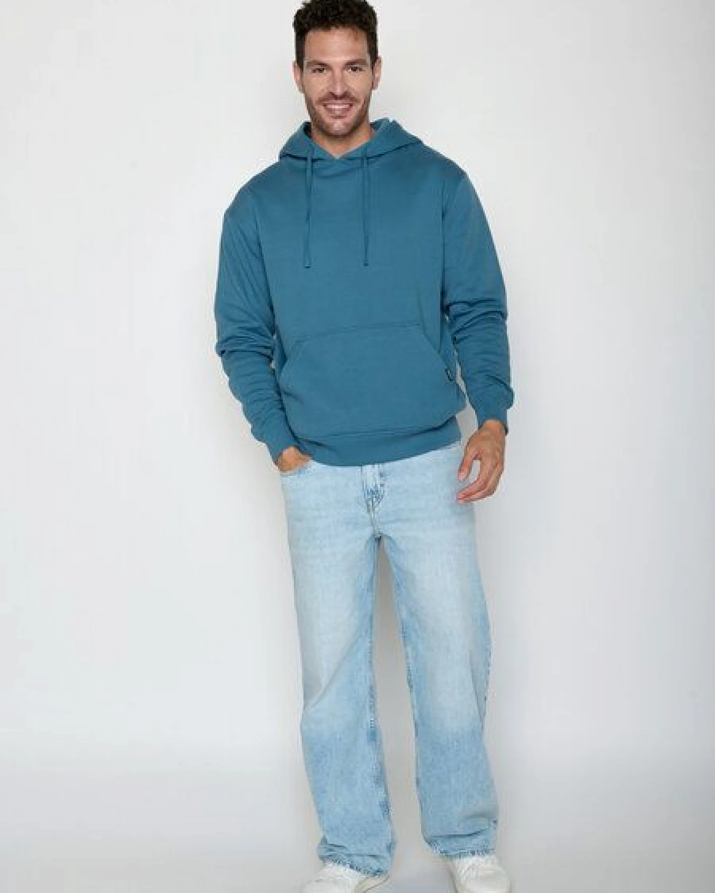 GREENBOMB Basic Joy - Gemütlicher Hoodie aus Bio-Baumwolle / GOTS / Fair & Vegan – Ansicht 3