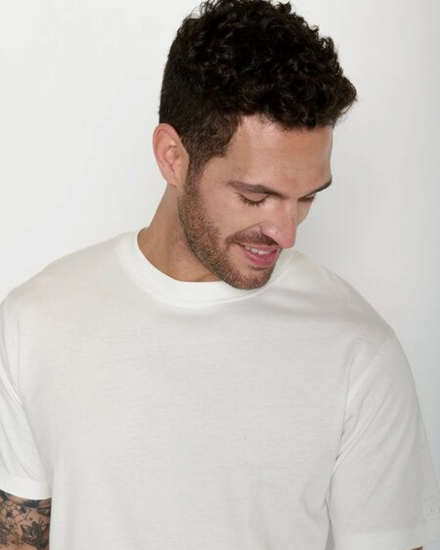 GREENBOMB Basic Fusion - Lässiges Oversize-T-Shirt aus Bio-Baumwolle / GOTS / Fair & Vegan – Ansicht 2