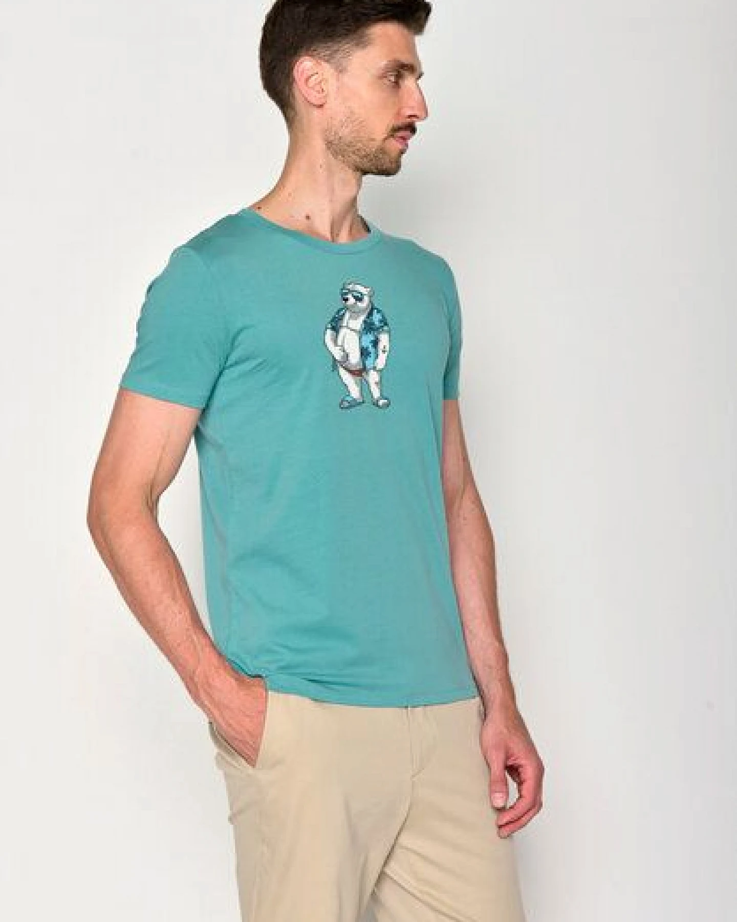 GREENBOMB Animal Beach Bear Guide - Sportliches T-Shirt aus Bio-Baumwolle / hochwertiger Print / GOTS / Fair & Vegan – Ansicht 2