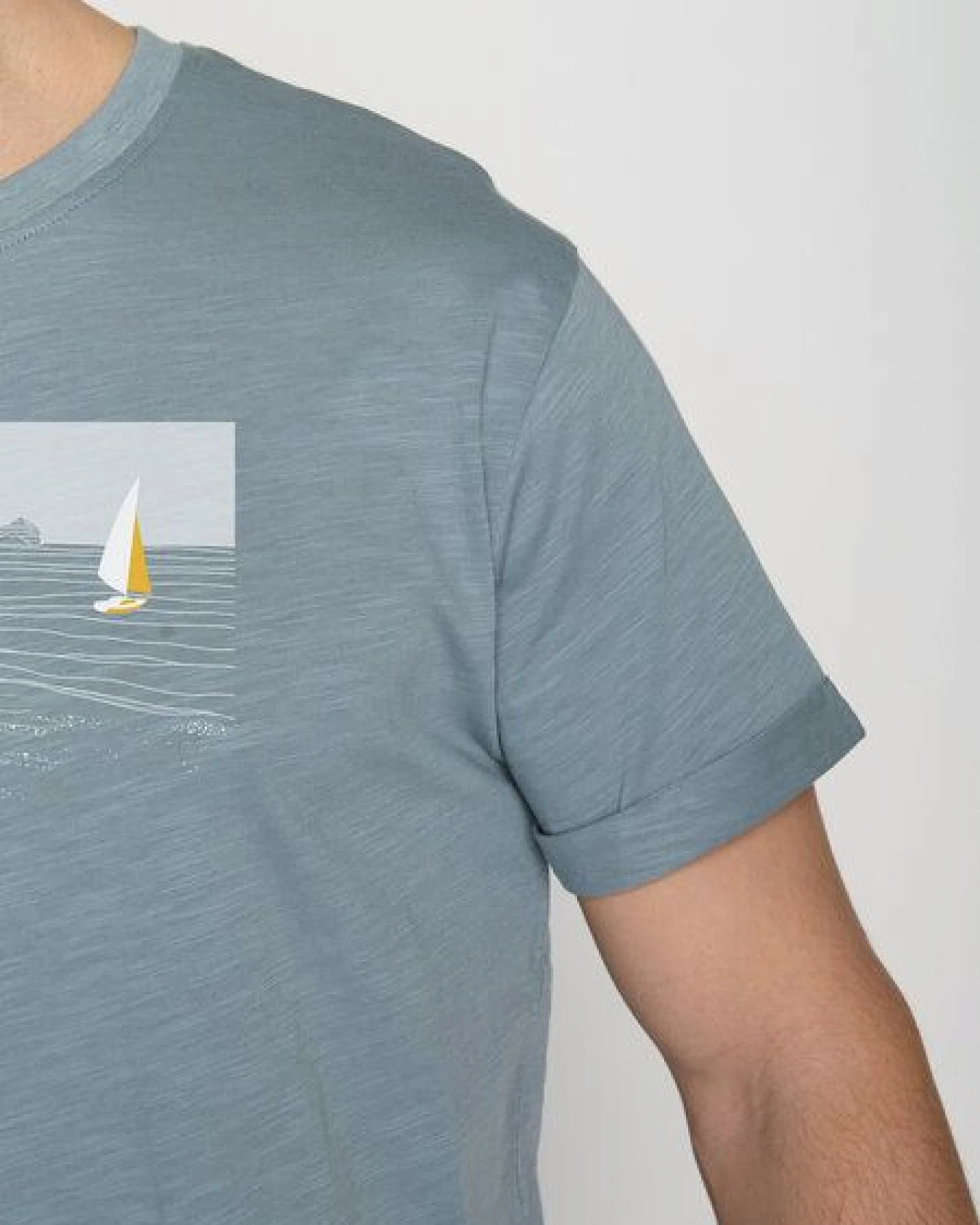 GREENBOMB Nature Cliffsail Roll - Lässiges T-Shirt aus Bio-Baumwoll Mix / hochwertiger Print / GOTS / Fair & Vegan – Ansicht 3