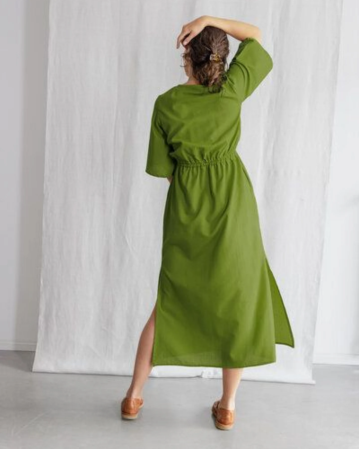 Jyoti - Fair Works Bio-Baumwoll Kleid Vaasi – Ansicht 4