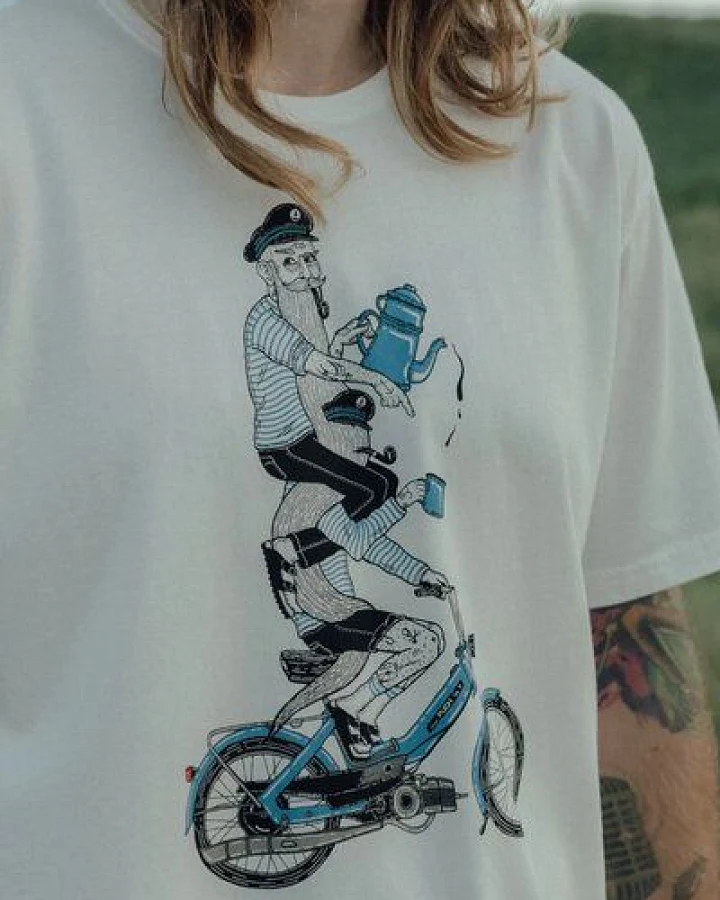LAKOR T-Shirt aus Bio-Baumwolle - Hitching A Ride - Starwhite