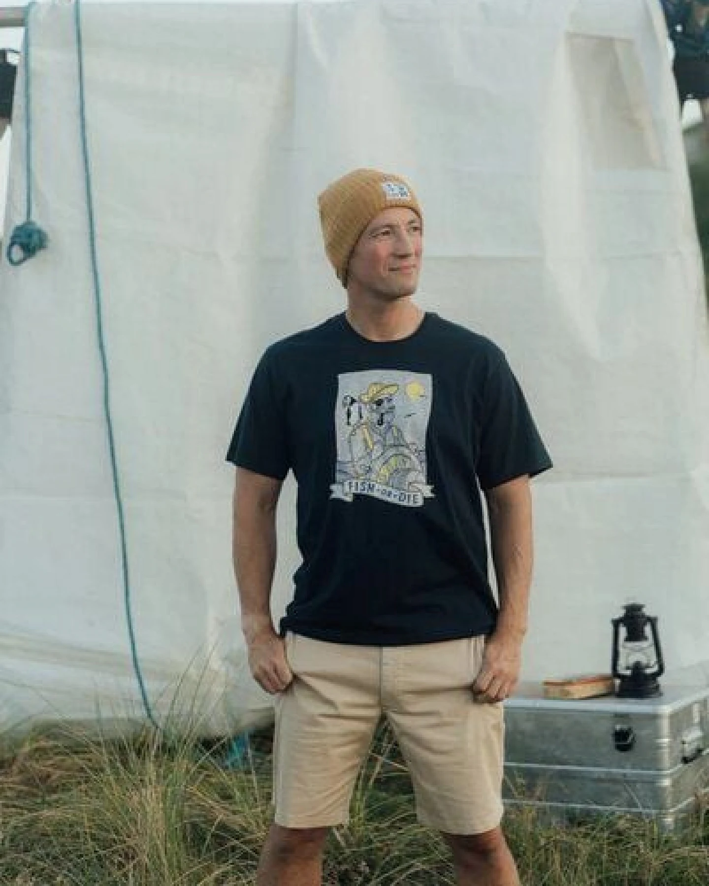 LAKOR T-Shirt aus Bio-Baumwolle - Seaparrot And Shipster - Blueberry – Ansicht 2
