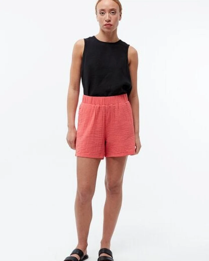 Givn Berlin Shorts Modell: Clementine GOTS