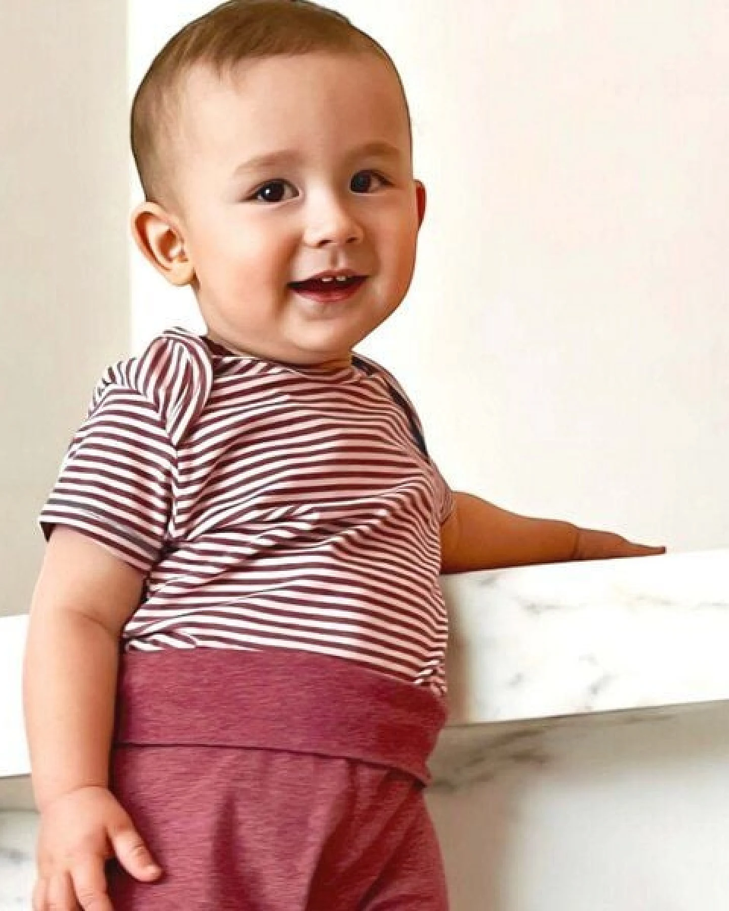 Baby S/S Kurzarm Bodysuit Gestreift 'OrganicEra' aus Bio-Baumwolle – Ansicht 4