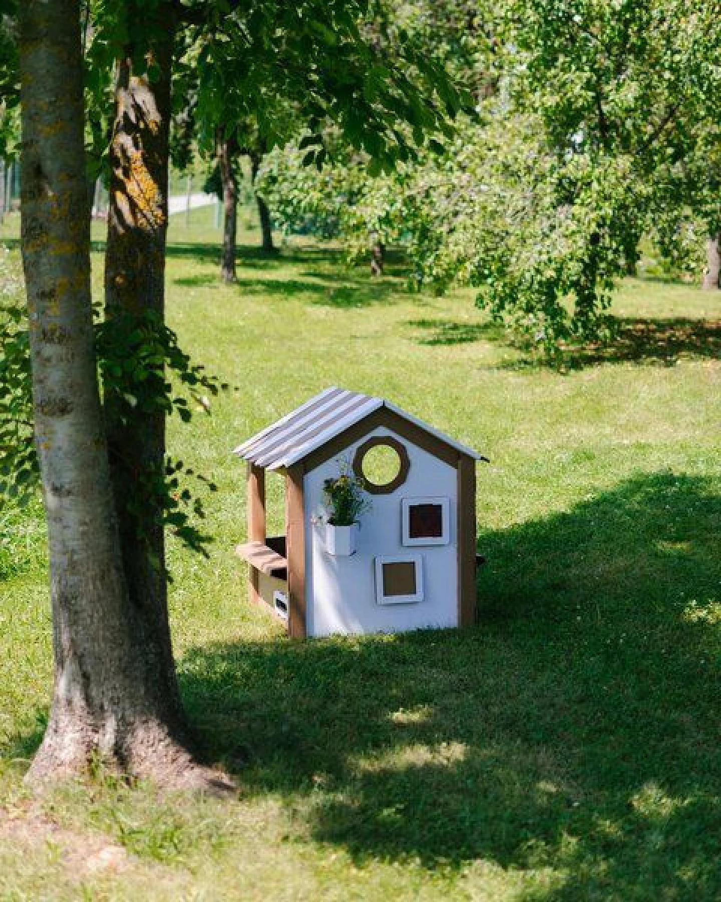 Papperlapapp Spielhaus *Cozy Cubby House* – Ansicht 2