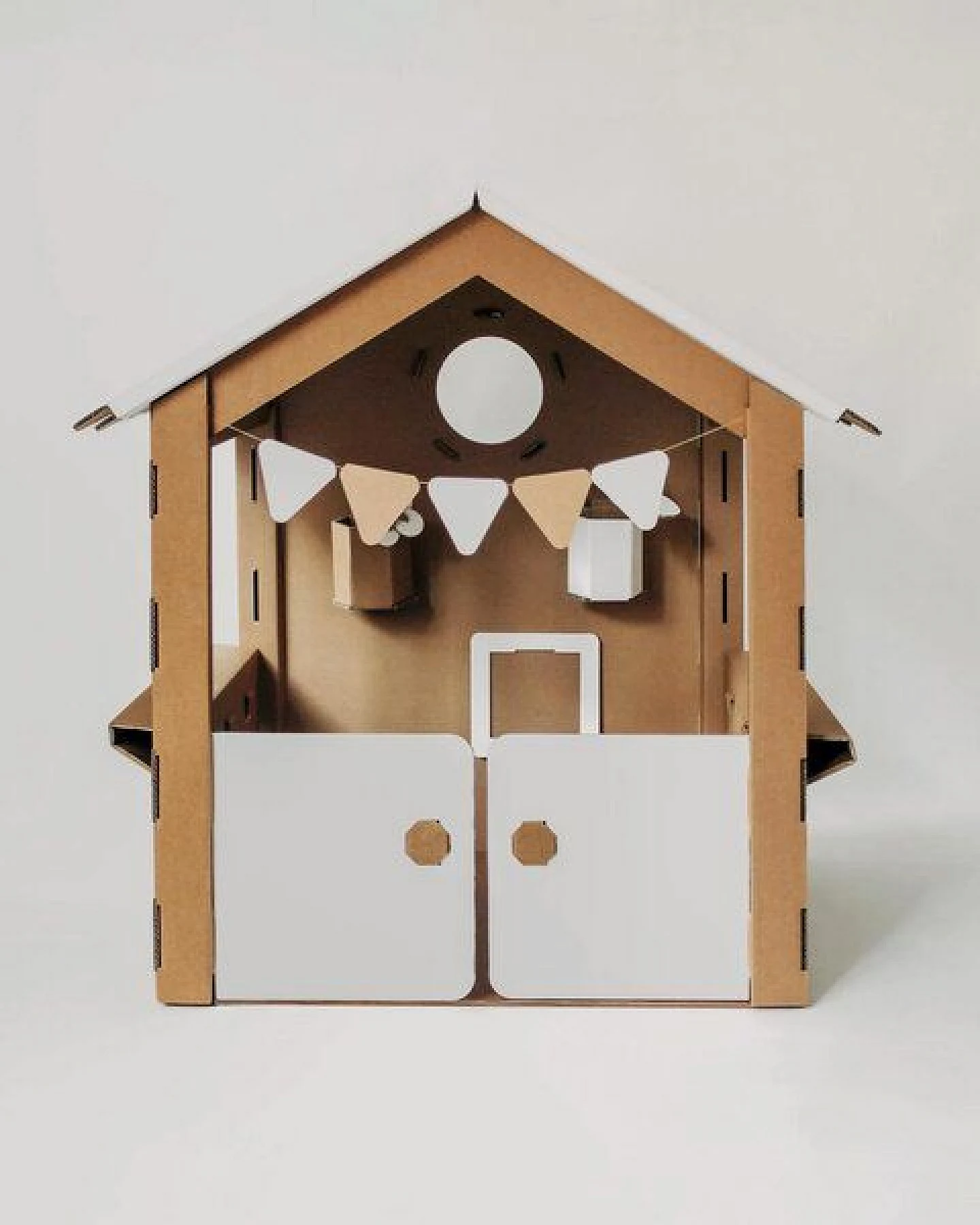 Papperlapapp Spielhaus *Cozy Cubby House* – Ansicht 3