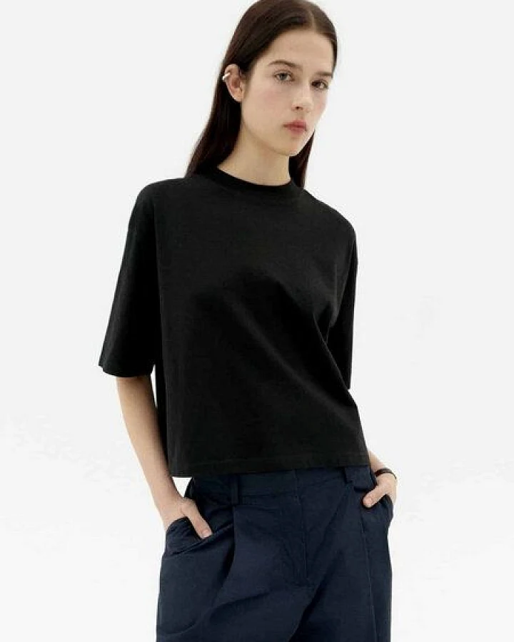 thinking mu Lena Tee
