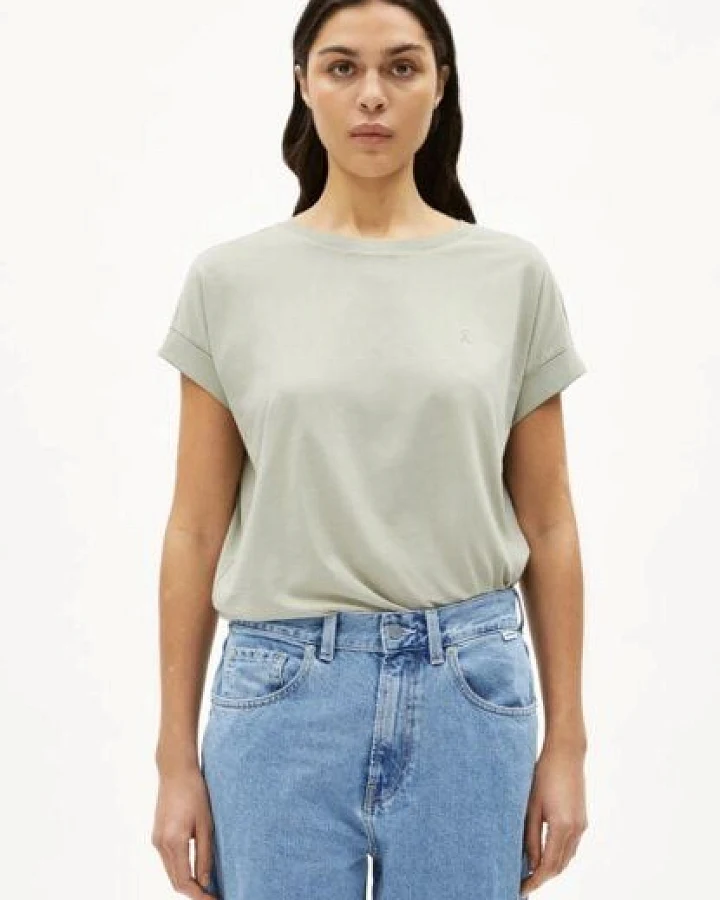 Produktseite: ARMEDANGELS T-shirt Idaara
