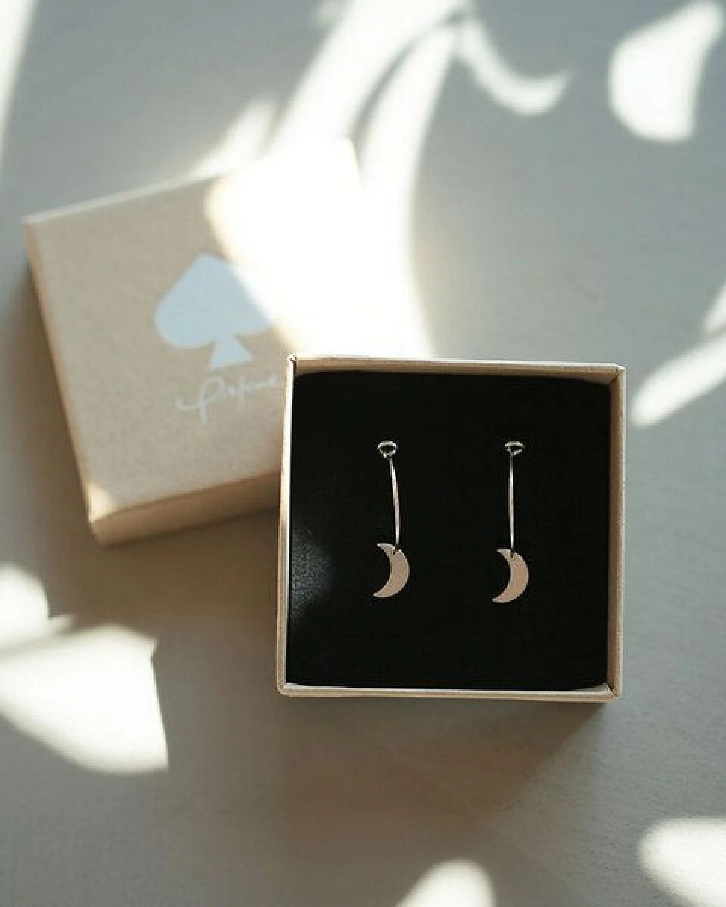 pikfine Creolen "Moon" / silber oder vergoldet – Ansicht 2