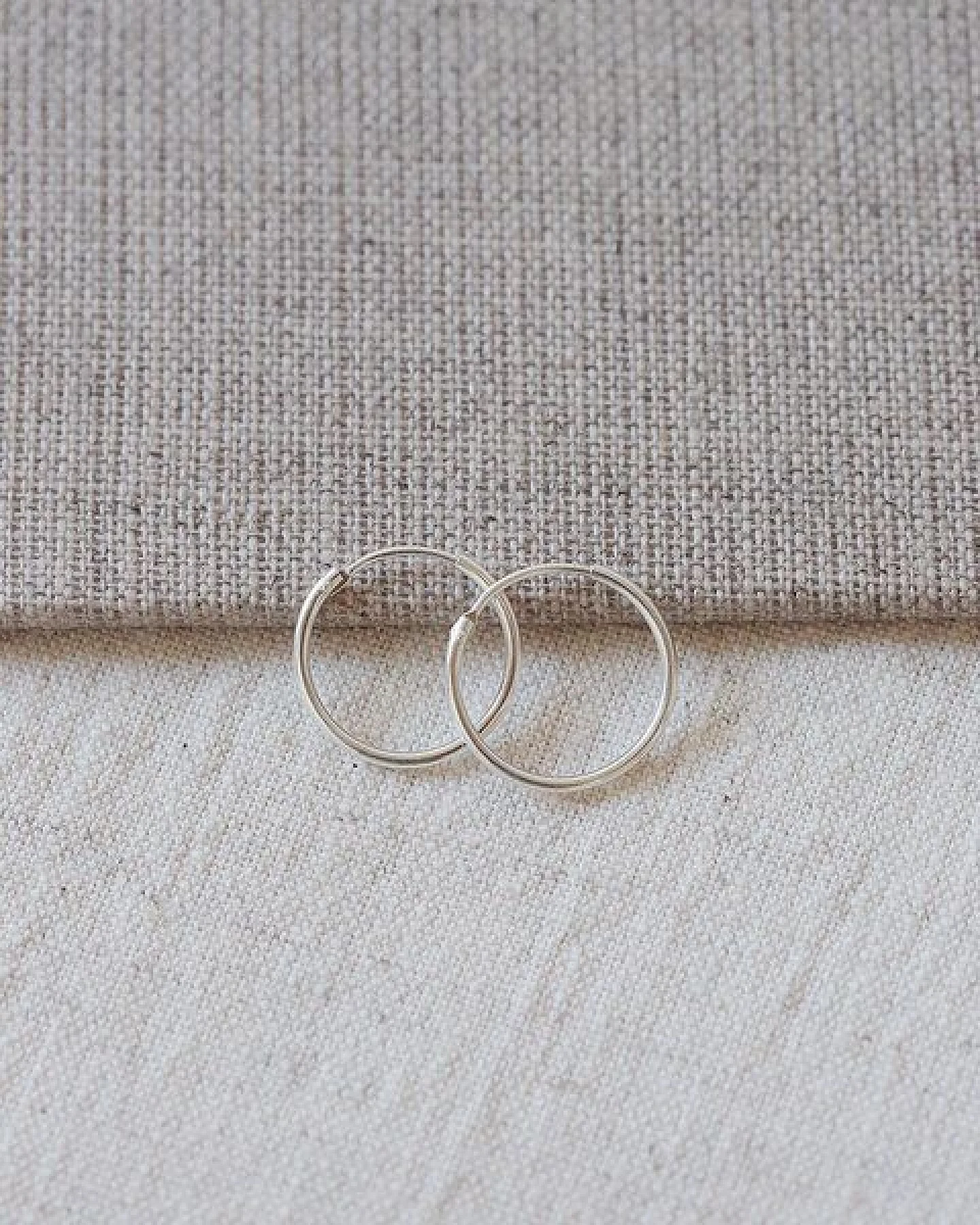 pikfine Minimalistische Creolen "Franka" 3 Größen // silber – Ansicht 3